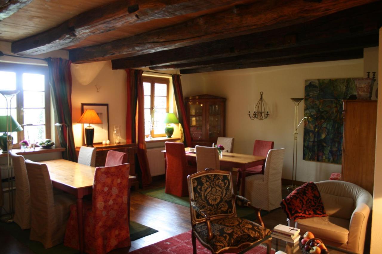 Landhaus In Idyllischer, Ruhiger Lage Und Flughafennaehe Ράτινγκεν Εξωτερικό φωτογραφία
